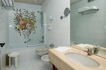 Della Posta Boutique 4*