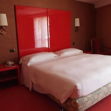 Della Posta Boutique Hotel 4*