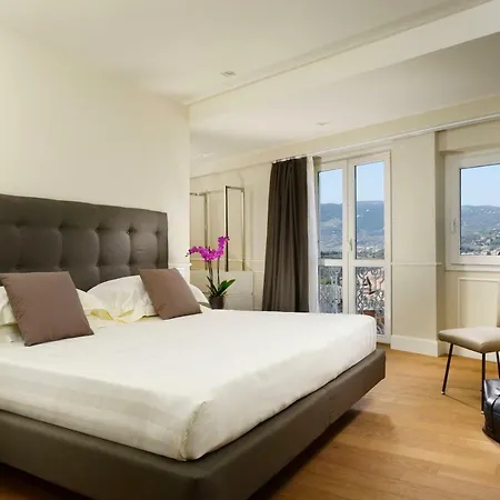 Della Posta - Etruria Collection 4*
