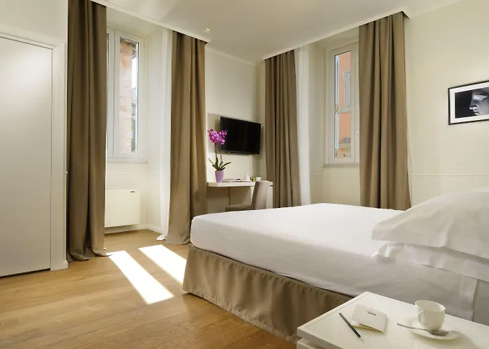 Della Posta, Etruria Collection ペルージャ