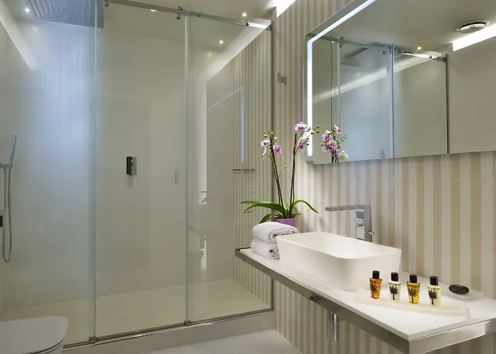 Della Posta, Etruria Collection 4*