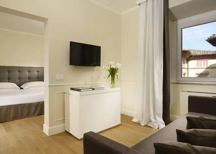 Della Posta, Etruria Collection 4* بيرودجا