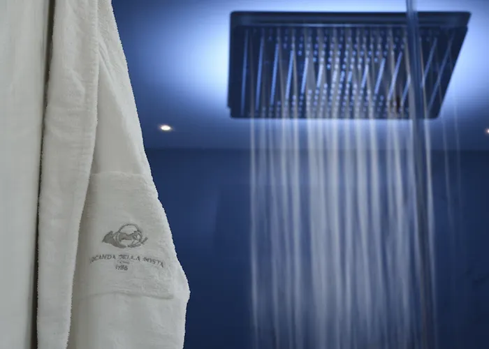 Della Posta, Etruria Collection